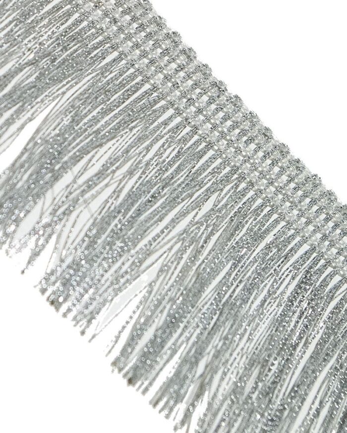 Dantela brodata cu lurex cu aspect metalic argintiu / auriu. Banda lurex dantela.