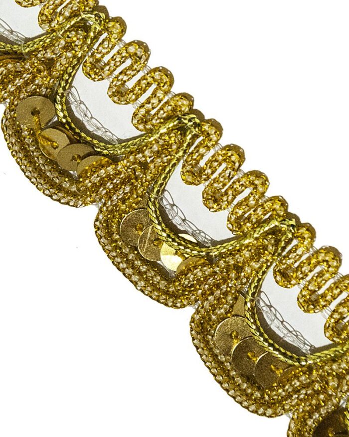 Dantela brodata cu lurex cu aspect metalic argintiu / auriu. Banda lurex dantela.