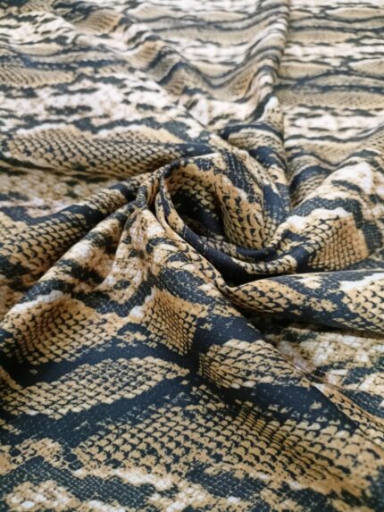 Material textil barbie animal print