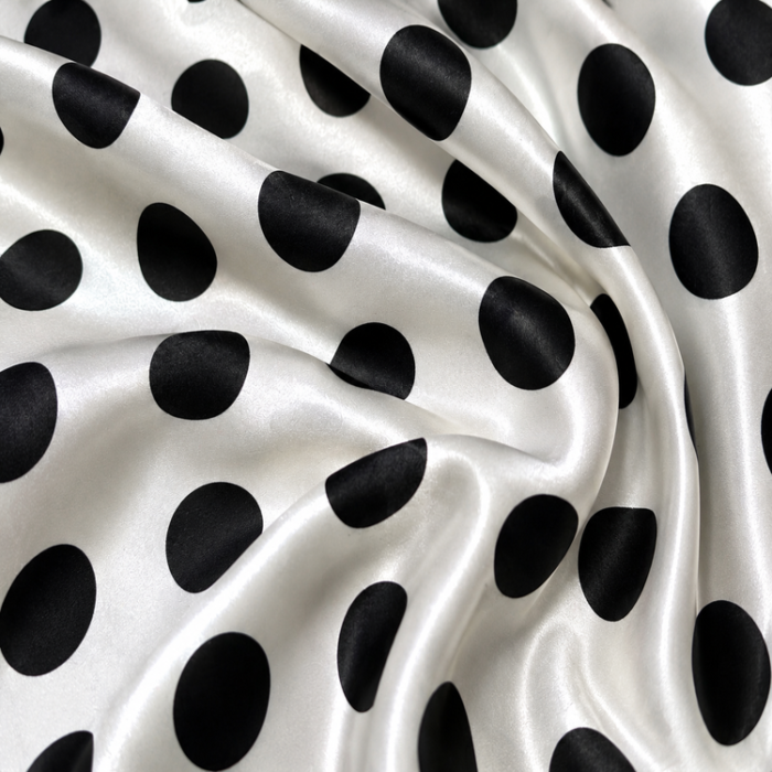 Material Satin Elastic cu buline negre - imagine 1
