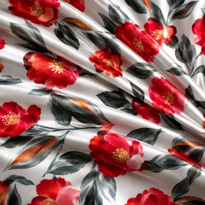 Material Satin Elastic cu Flori – Roșu - imagine 1